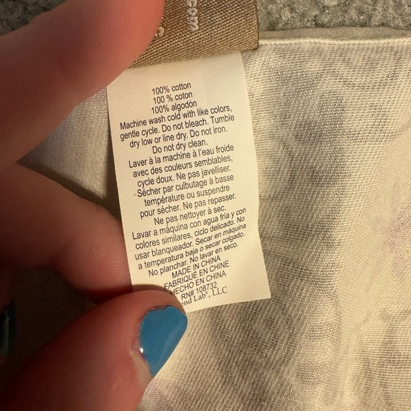 Purple curtains - Picture 3 of 4